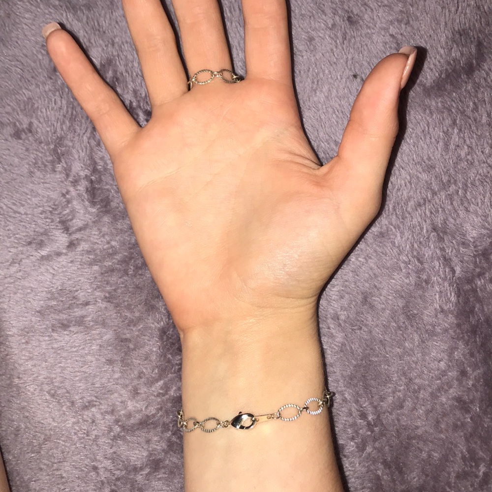Jewelry - Picture 2 of 2